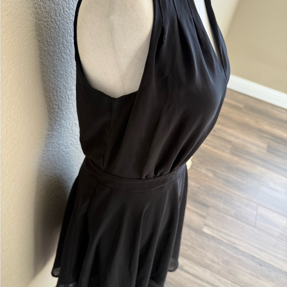LBD 🖤 - Picture 2 of 2